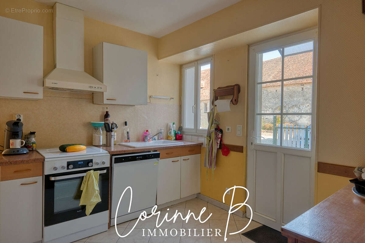 Maison  6 pièce(s) 119 m2 Manchecourt - photo 3