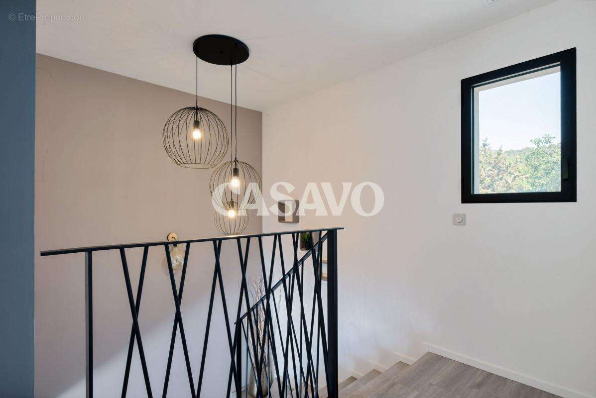 Maison à LE THOLONET