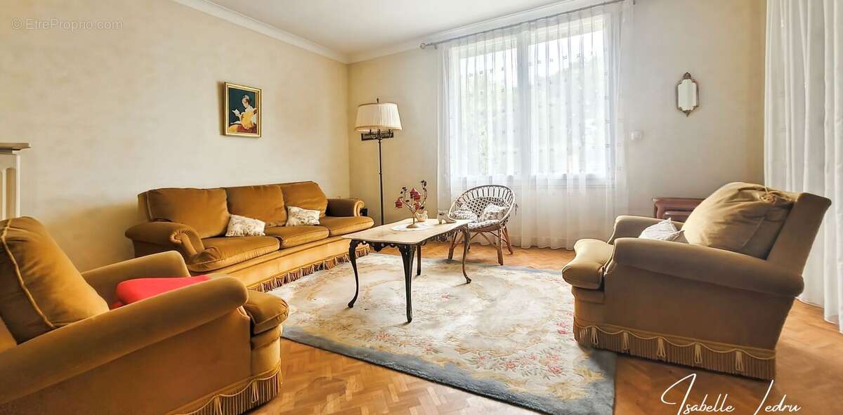 Maison à SAINT-VINCENT-DES-LANDES