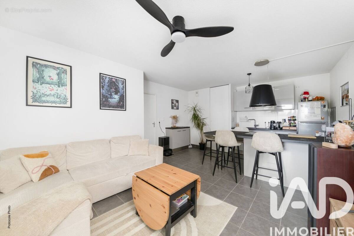 Photo 1 - Appartement à AUCAMVILLE