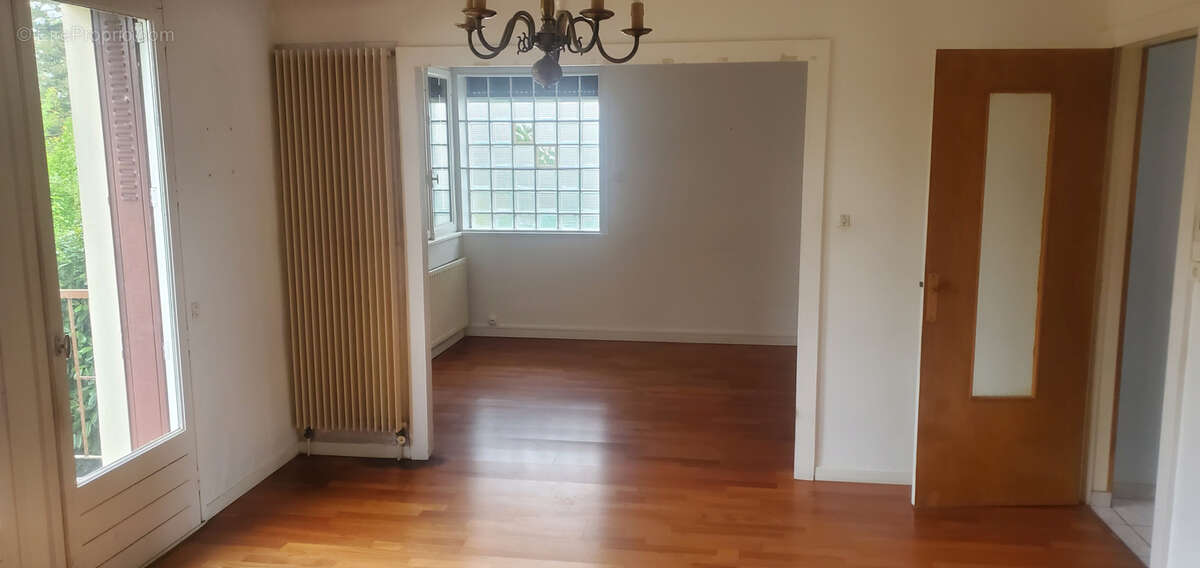 Maison à DAMELEVIERES