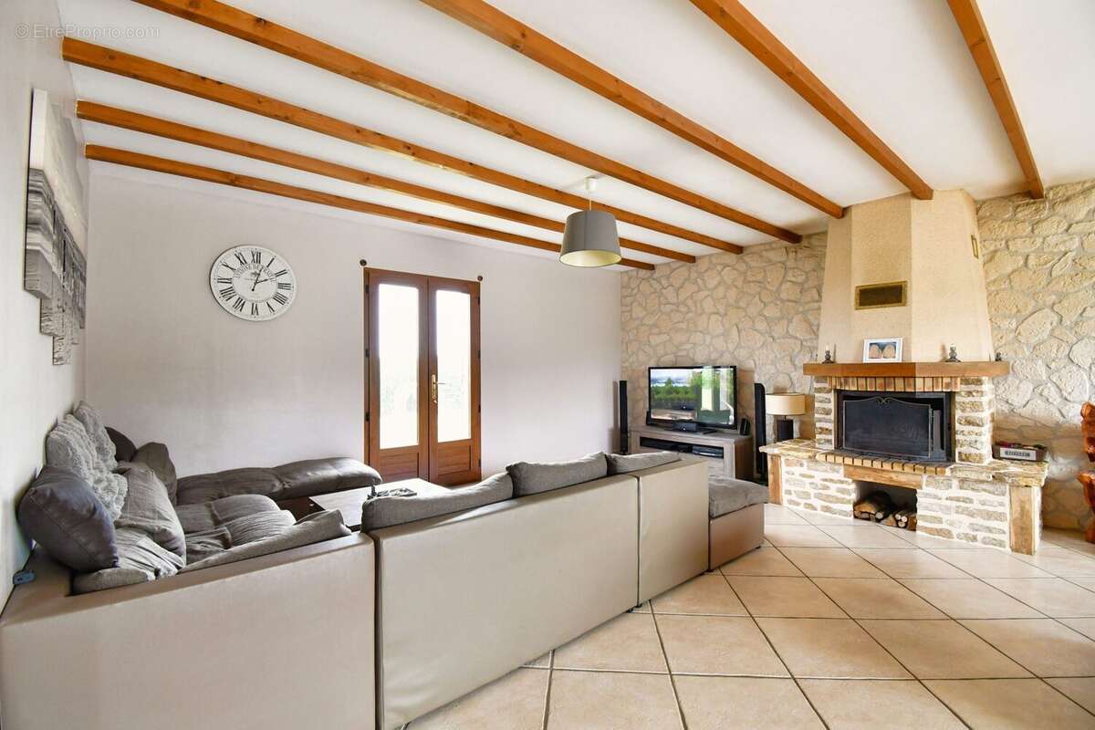Maison 150 m² à Alligny-En-Morvan  - photo 8