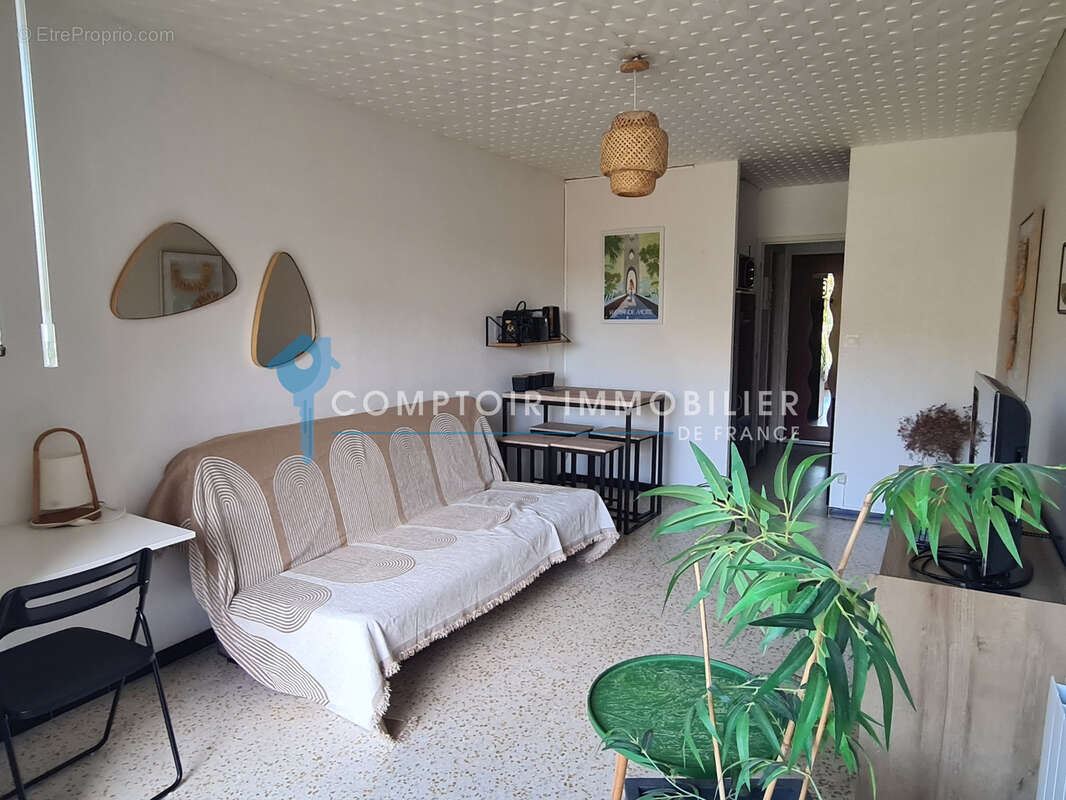 Studio  La Grande-Motte 25 m2 avec parking sécurisé 10 mn de la plage proche commerces - photo 4