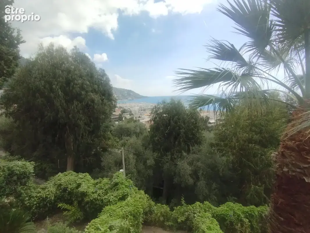 Menton Boulevard De Garavan. Magnifique appartement avec vue mer - photo 9