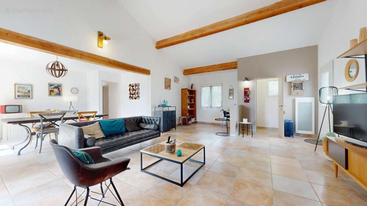 En exclusivite - plain pied - 4 faces - 3 chambres - sejour 60 m2 - photo 10