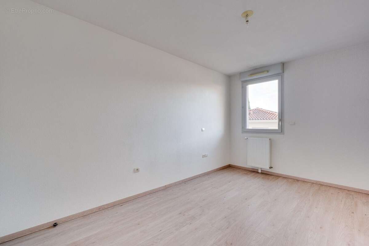 Appartement à SAINT-ORENS-DE-GAMEVILLE