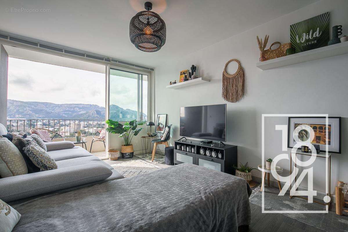 Appartement à MARSEILLE-9E