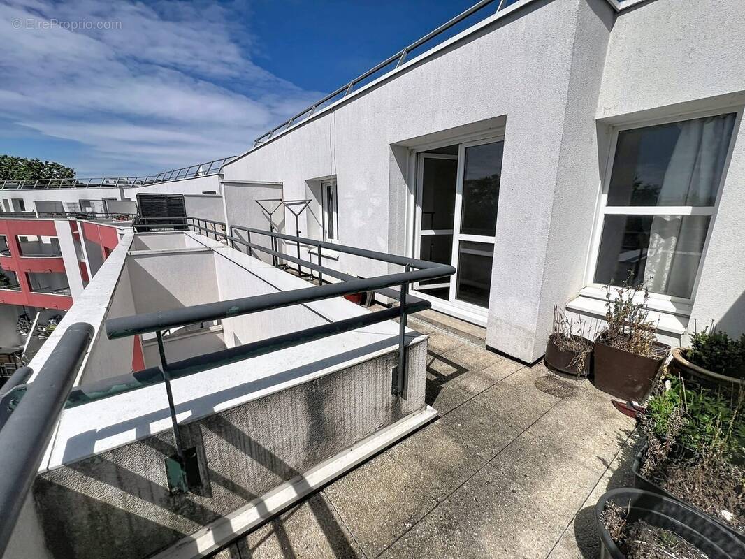 Appartement 80 m² à Sevran  - photo 2