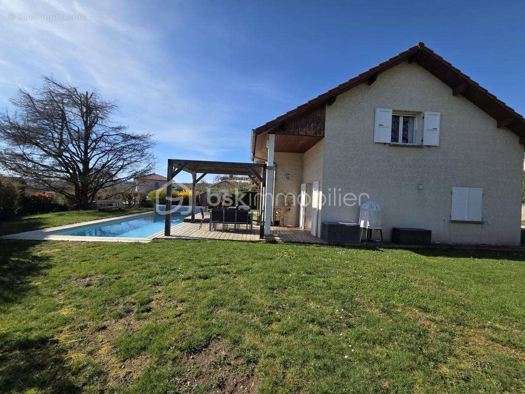 Maison à LA MURETTE