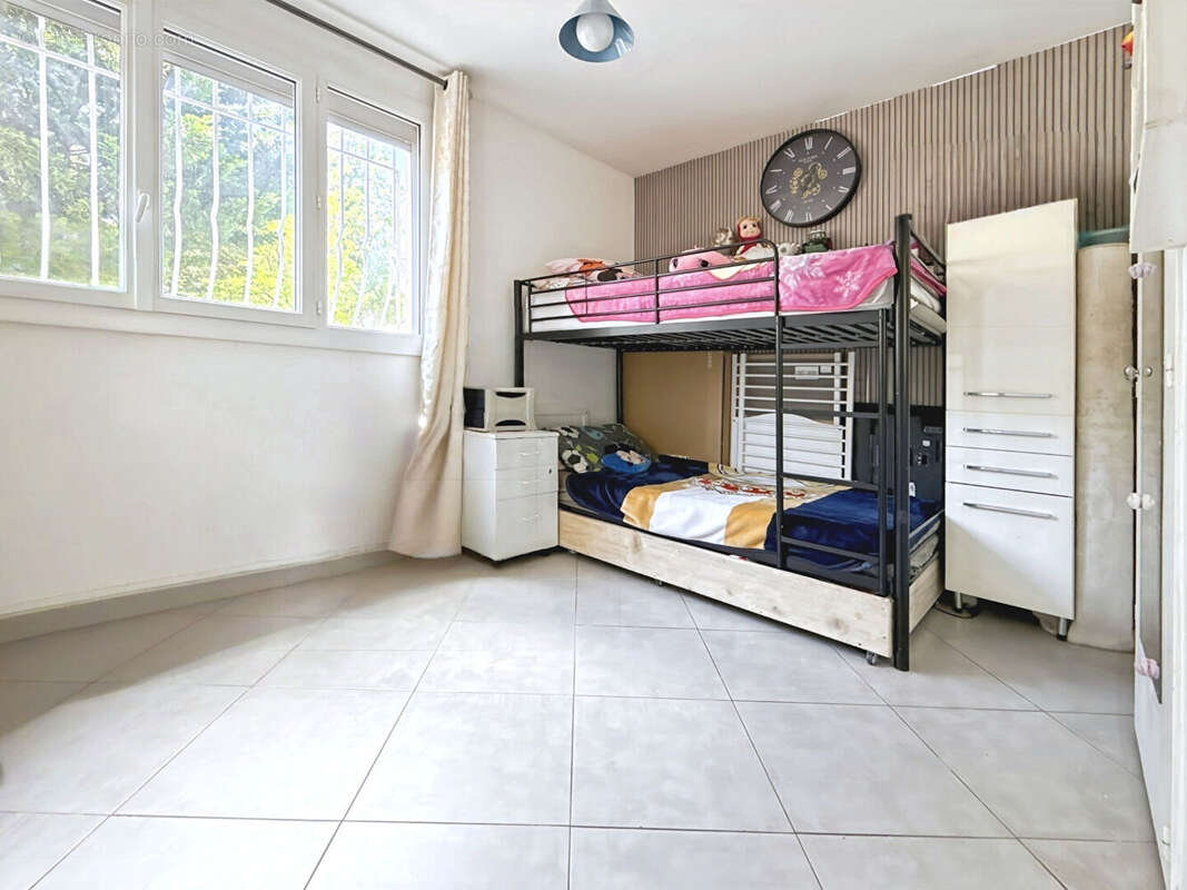 Appartement à MARSEILLE-13E