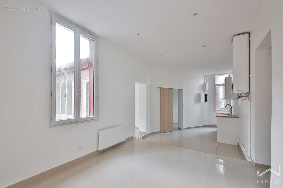 Appartement à NANTERRE