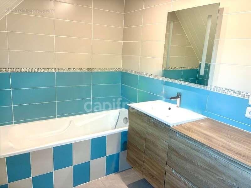 Maison à GONNEVILLE-LA-MALLET