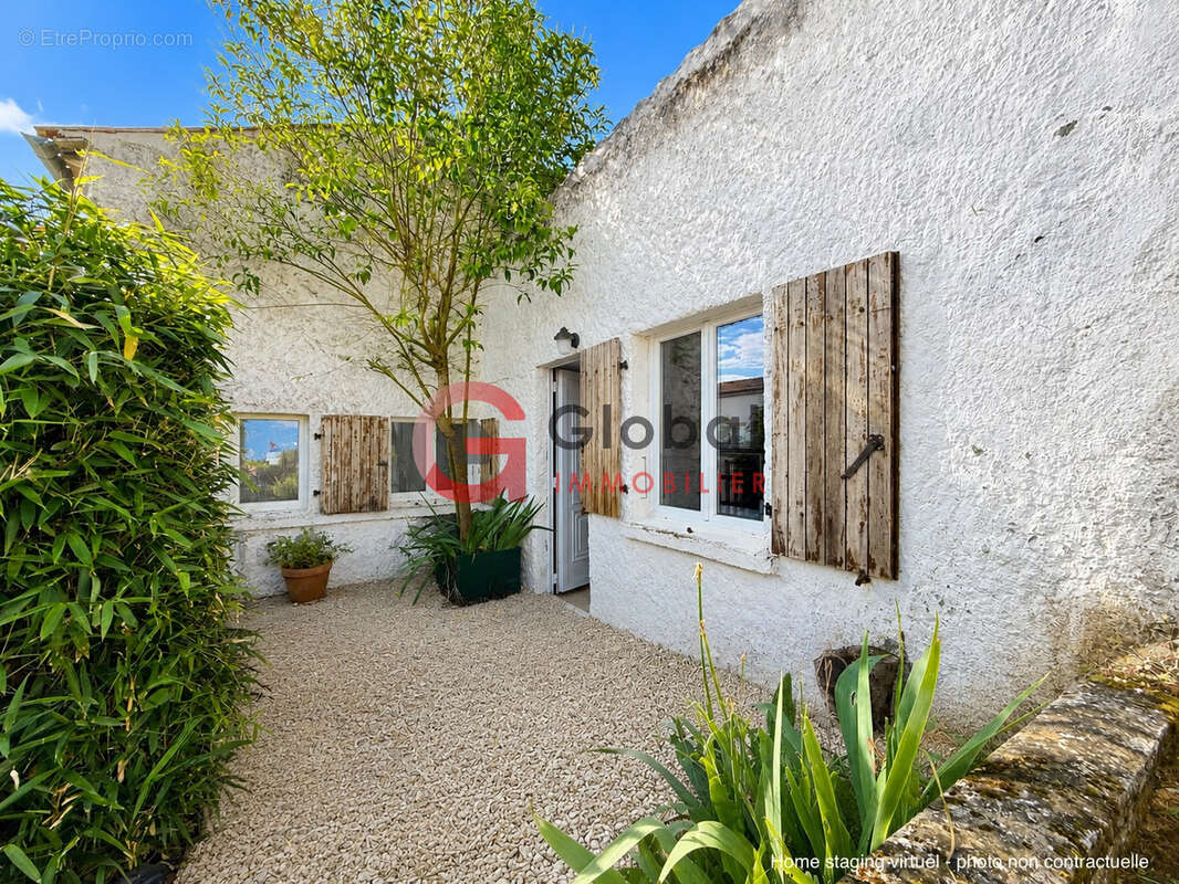Maison à MERVENT