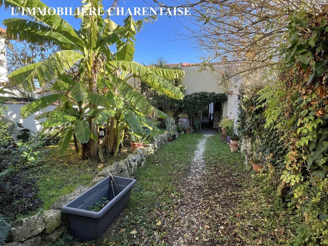 Appartement à SAUJON