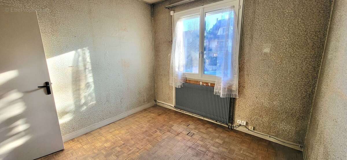 Maison à LE PLESSIS-ROBINSON