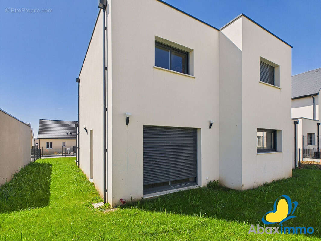 Maison à BRETTEVILLE-SUR-LAIZE