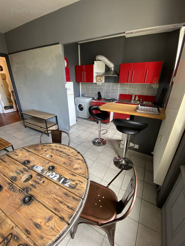 Appartement à SAINT-ETIENNE