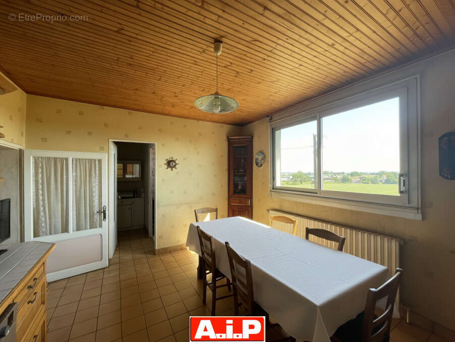 Maison à POUZAUGES