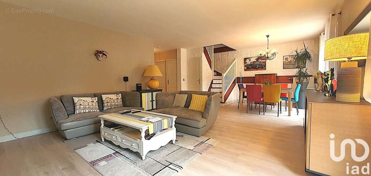 Photo 7 - Maison à ELANCOURT