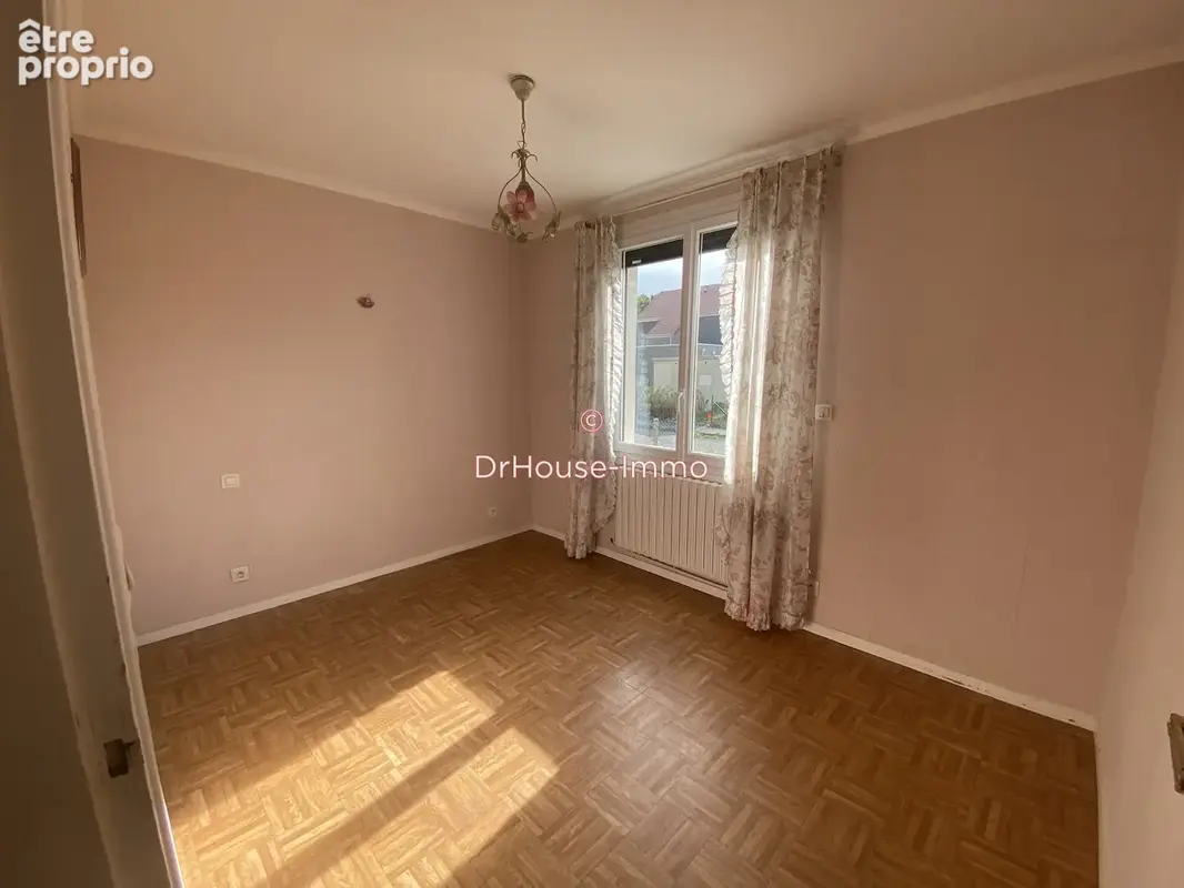 Maison 4 pièces 93 m² à vendre à Saint-Nicolas-D'aliermont (76510) - photo 7