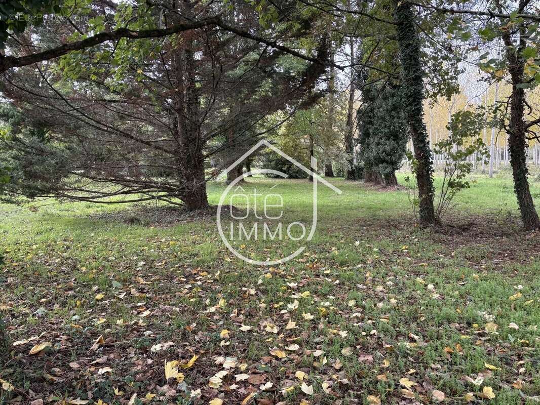 Terrain à PRIGONRIEUX