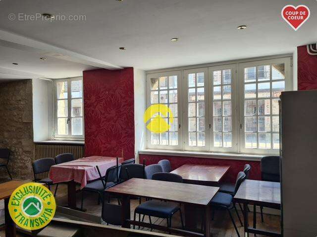 Appartement à PEYRAT-LE-CHATEAU