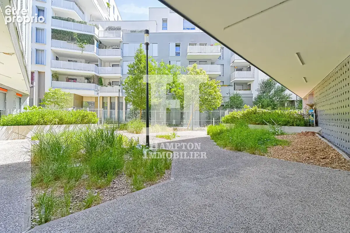 Métro Porte de Vanves / Rue Huguette Schwartz. Magnifique 2/3 pièces 63.58 M² avec une loggia de 3,51M² - photo 11