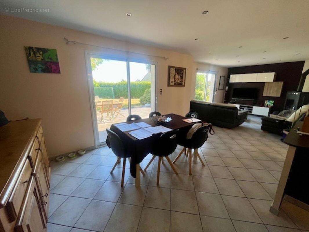 Maison à CONFORT-MEILARS