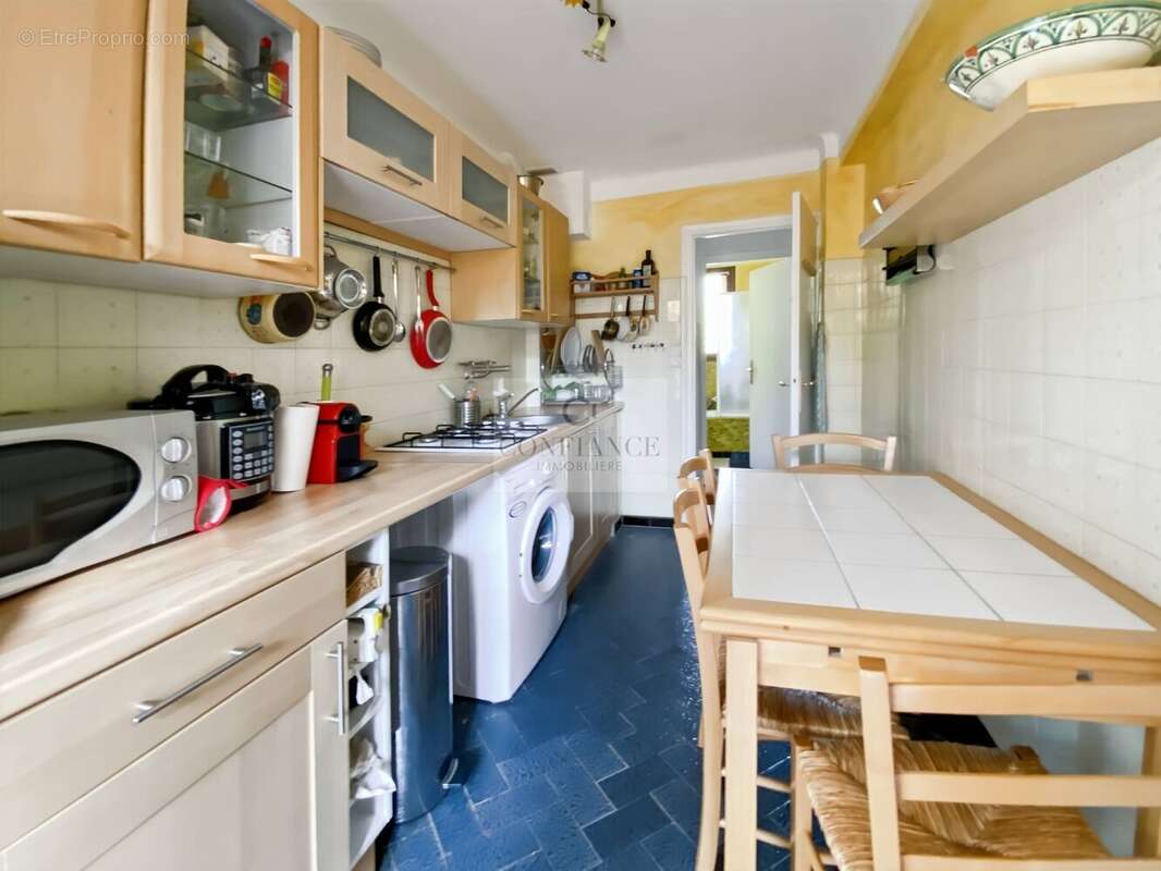 Appartement à SAINT-ETIENNE-DE-TINEE