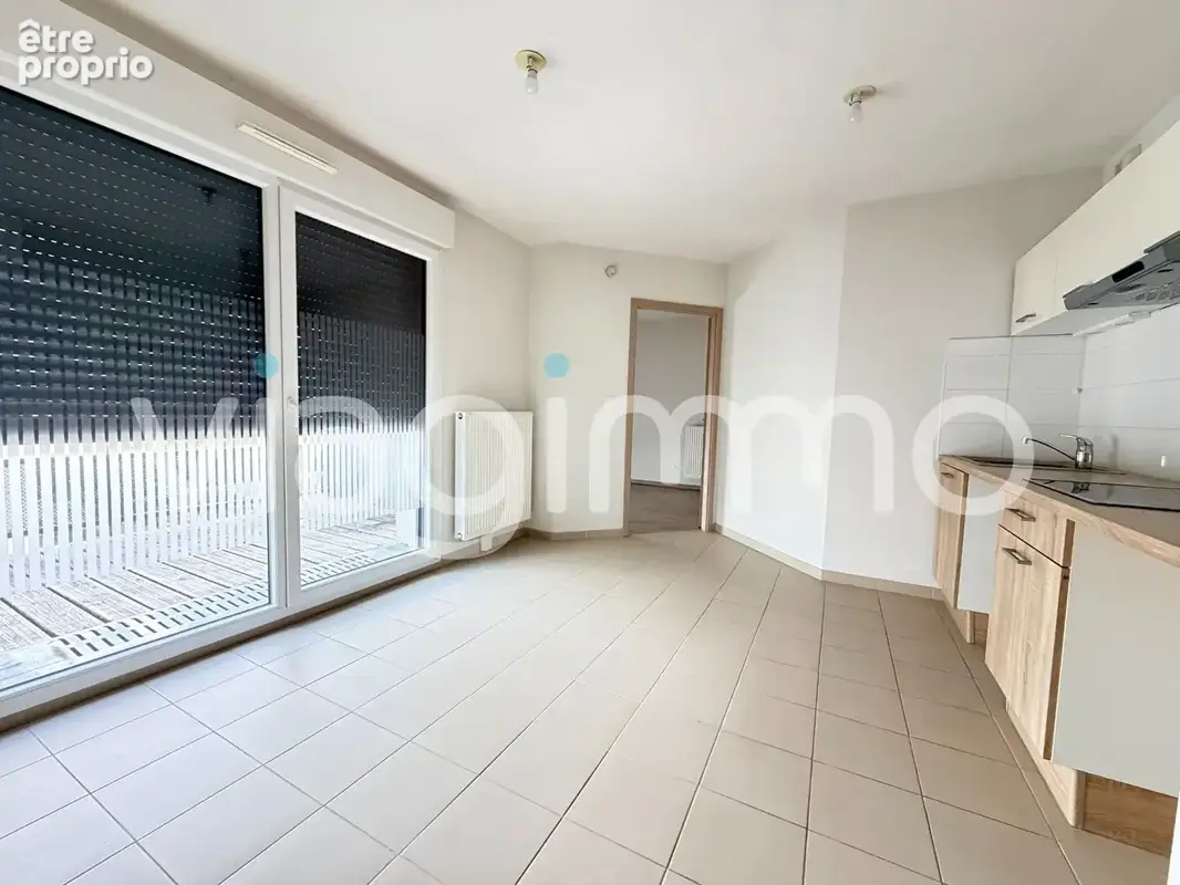Appartement  libre Lexy 2 pièce(s) 36 m2 - photo 2