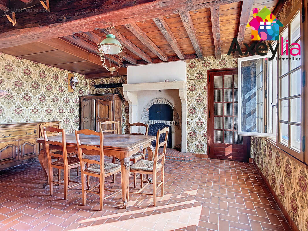 Maison à PERRIGNY-SUR-LOIRE