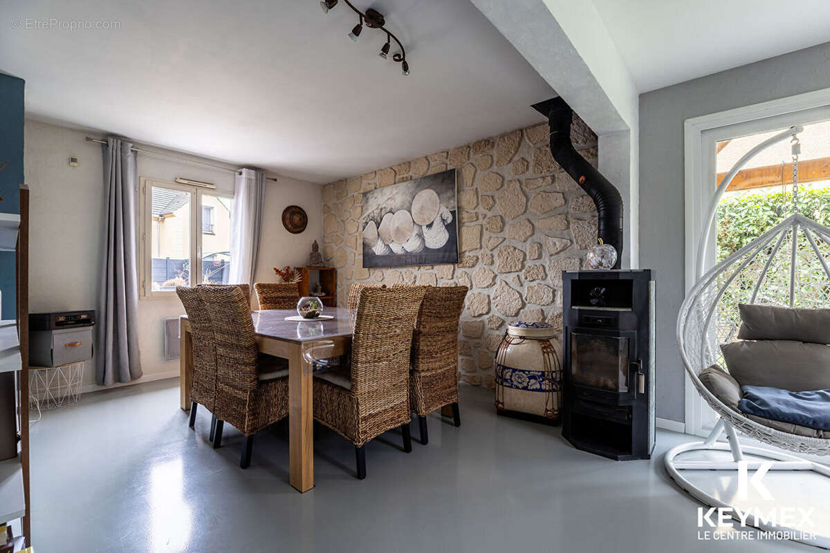 Maison à VIARMES