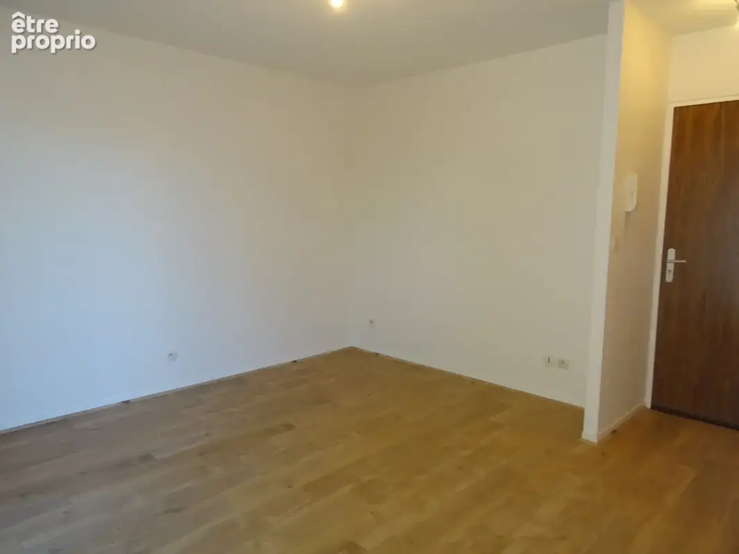 Studio avec parking   Orléans Sud - photo 3