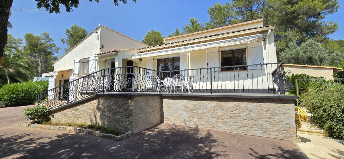 Maison à DRAGUIGNAN