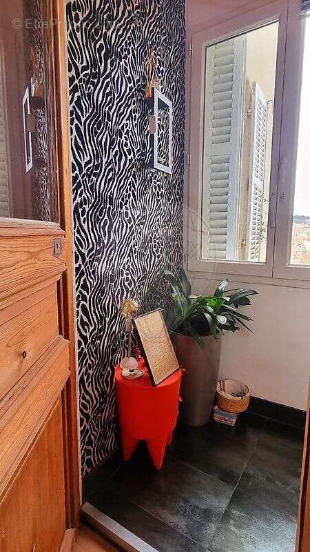 Appartement à MARSEILLE-6E