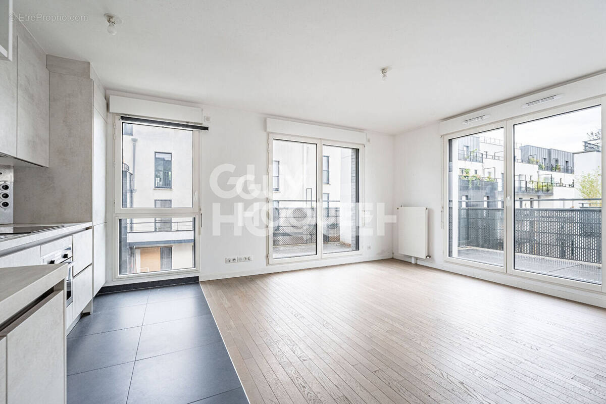 Appartement à ASNIERES-SUR-SEINE