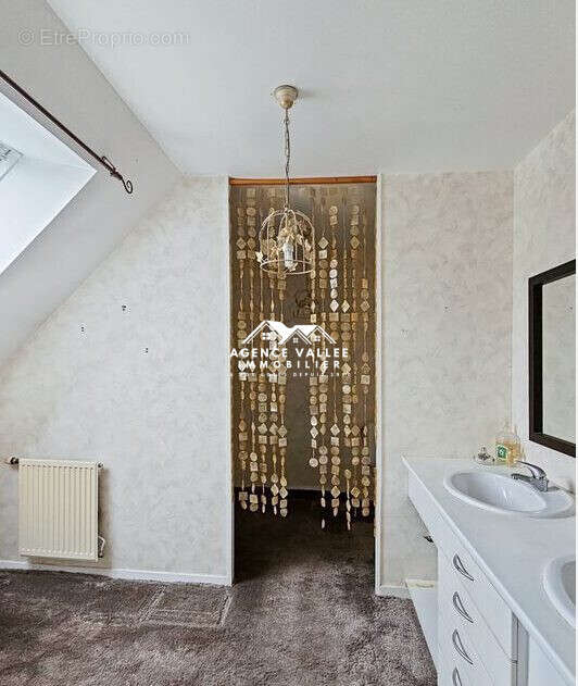 Maison à SAINT-GERMAIN-LES-CORBEIL