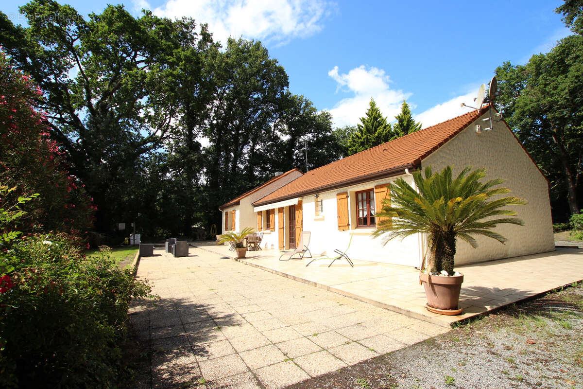 Maison à SAINT-MARS-DE-COUTAIS
