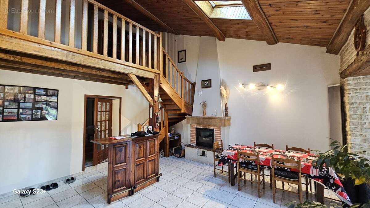 Maison à SAINT-HILAIRE-LA-PALUD