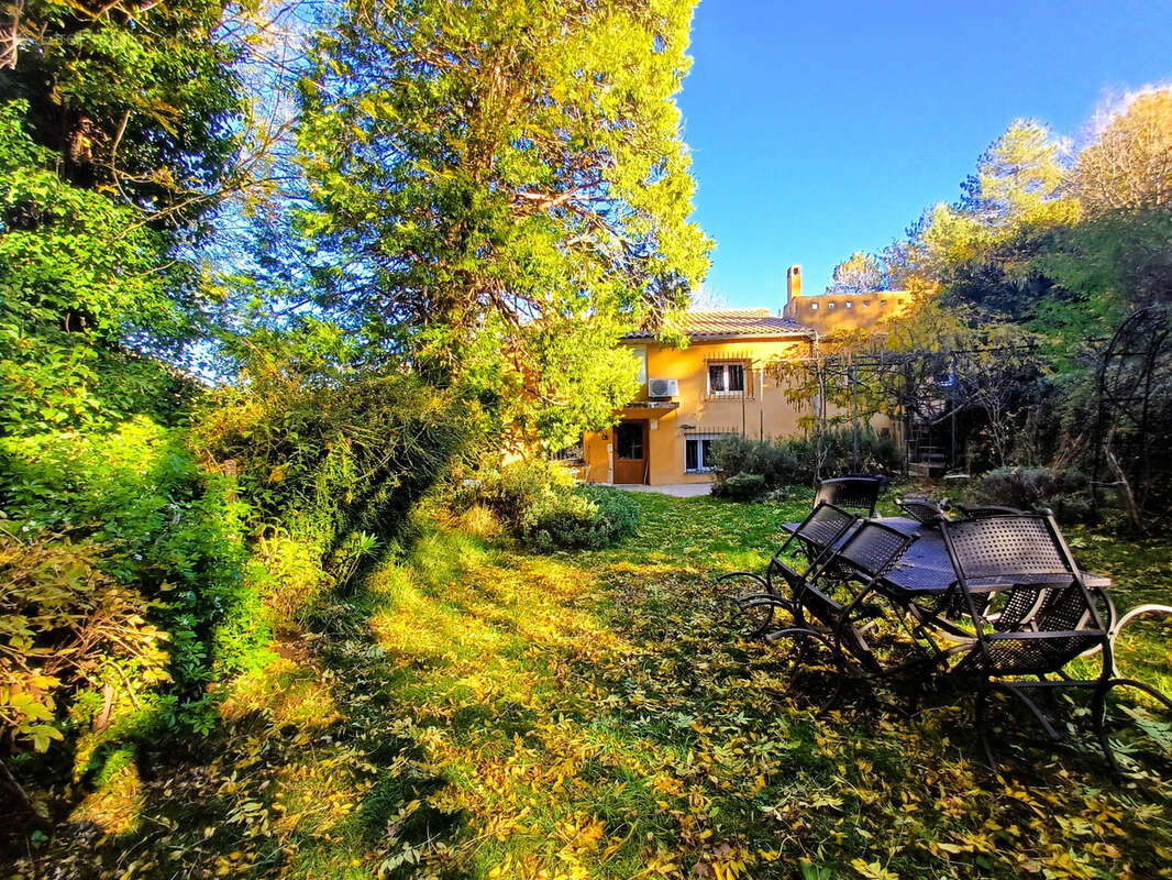 Maison à DIEULEFIT