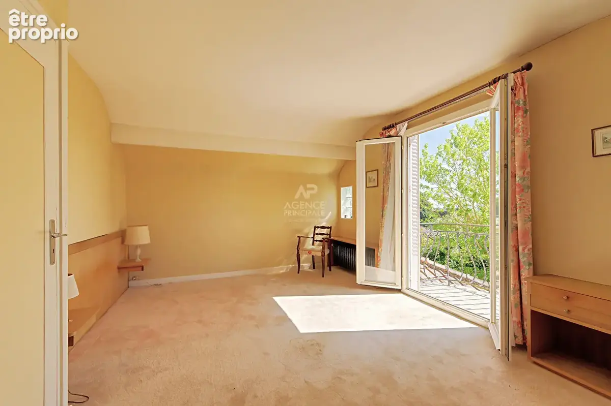 Maison à vendre à Saint-Germain-en-Laye - Sous-préfecture - photo 11