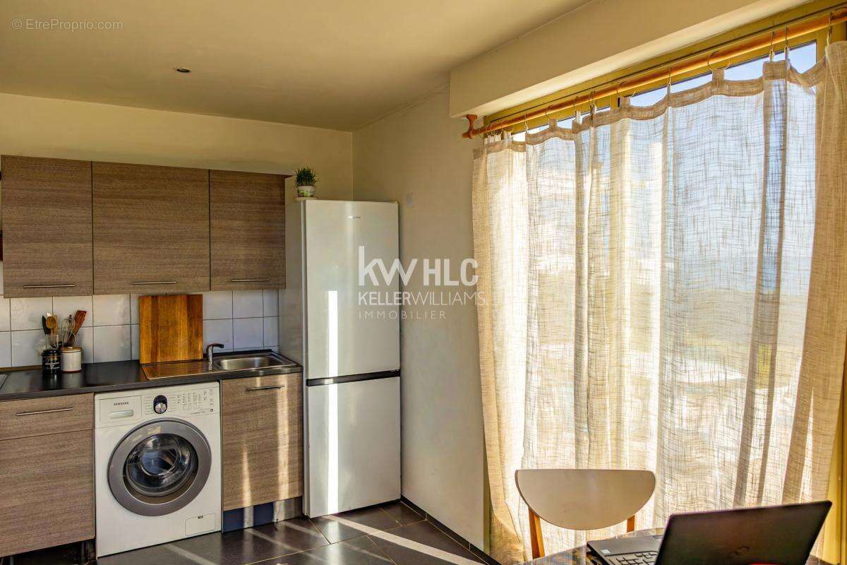 Appartement à VILLENEUVE-LOUBET