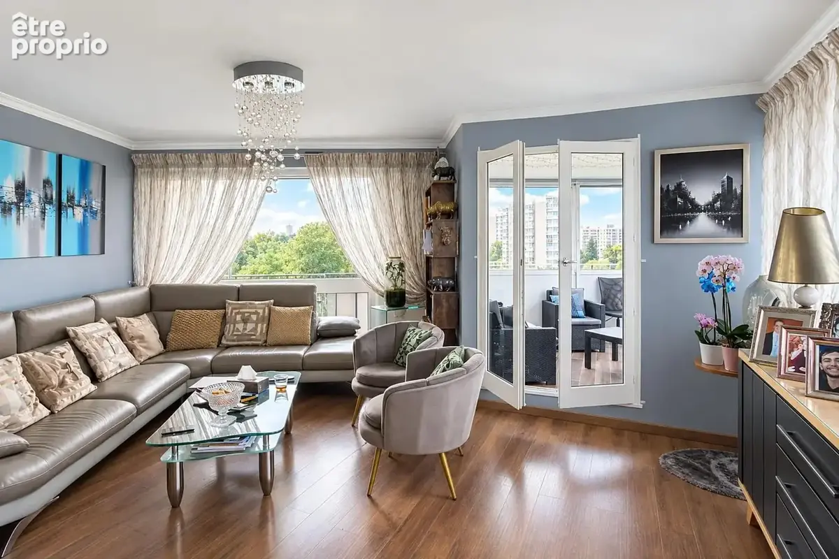 Photo Appartement à Creteil au prix de 344 000€