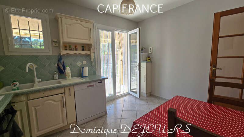 Maison à SAINT-FORTUNAT-SUR-EYRIEUX