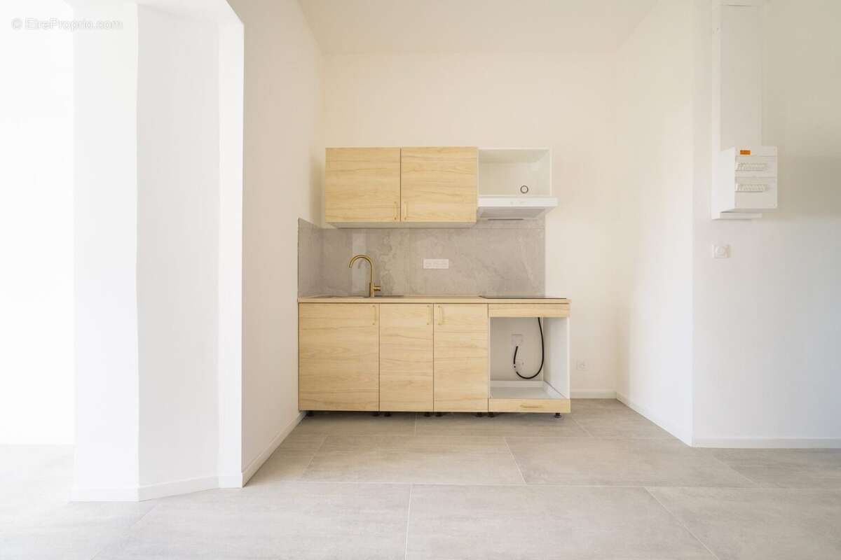 Appartement à MARSEILLE-8E