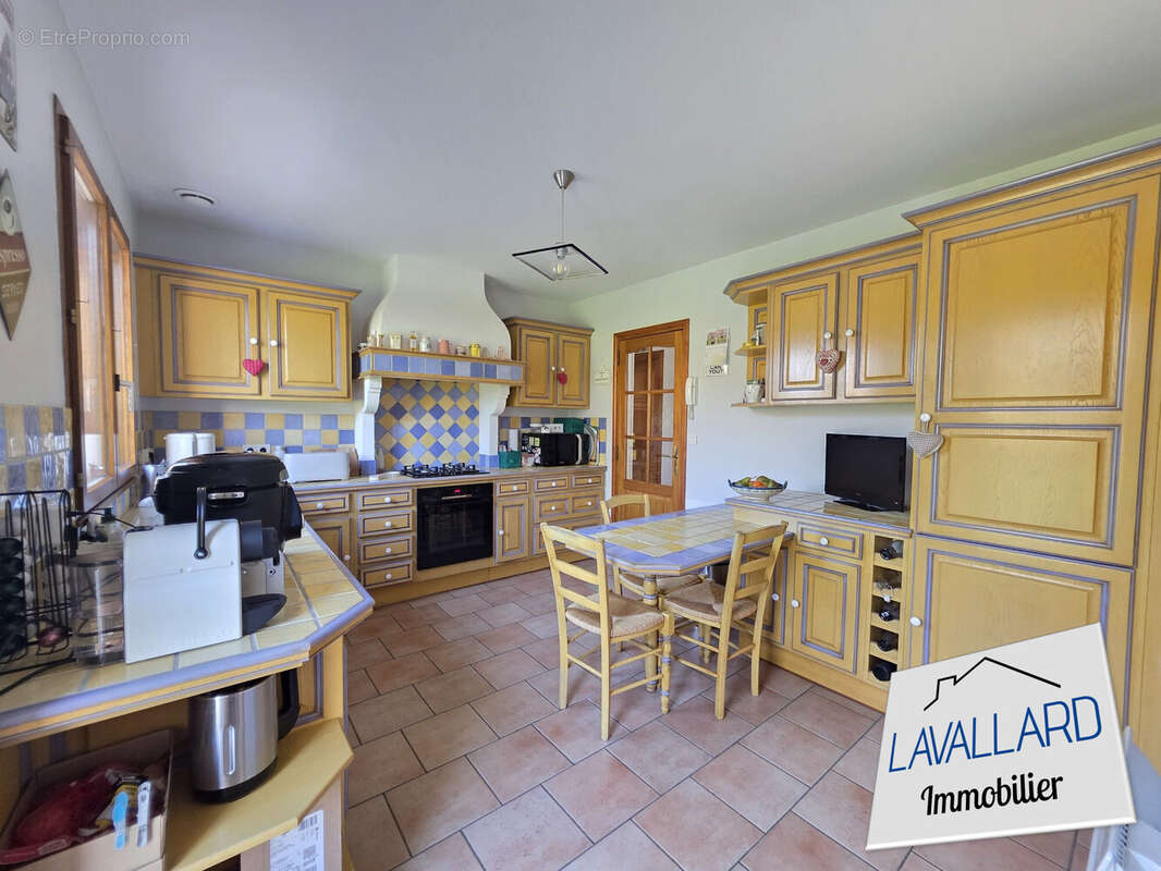 Maison à BACOUEL-SUR-SELLE