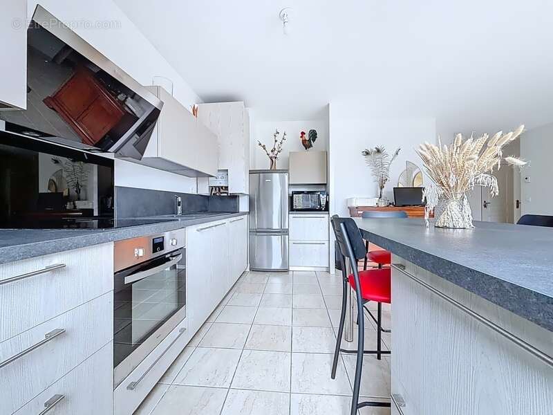 Appartement à OULLINS