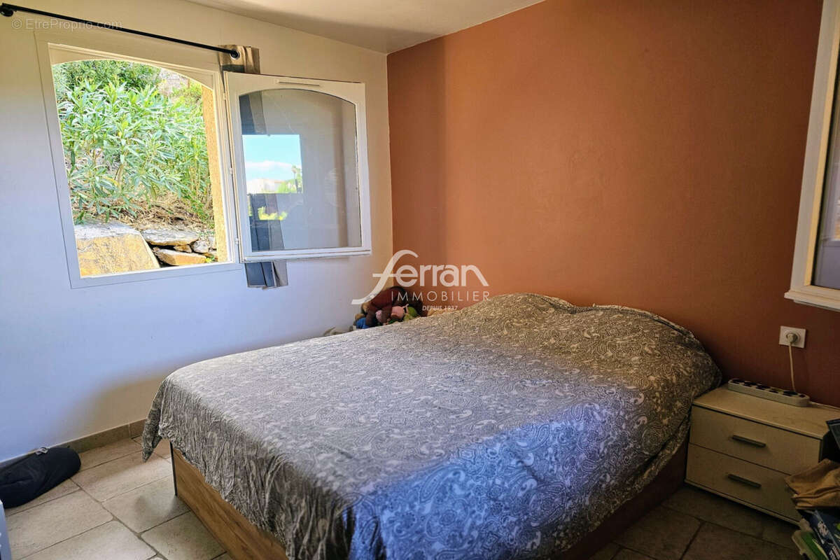 Appartement à LES ISSAMBRES