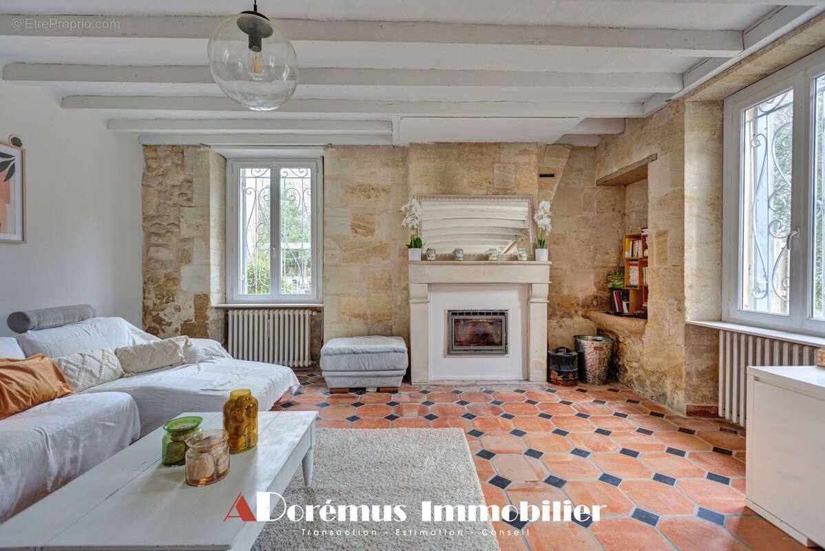 Maison à CARIGNAN-DE-BORDEAUX