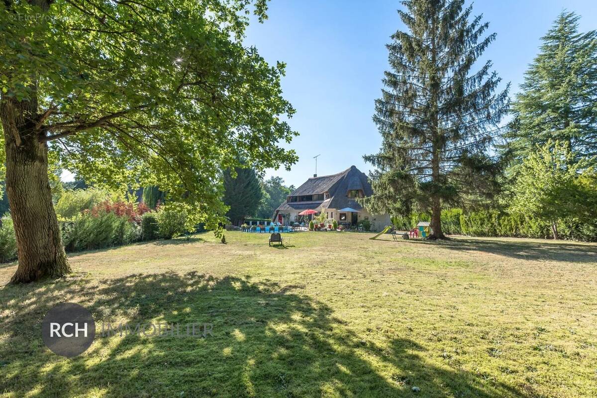 Maison à MONTFORT-L'AMAURY